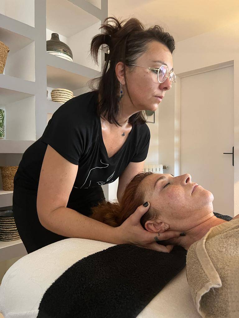 massage de la tete